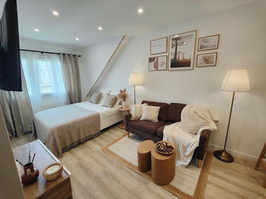 Photo of Bedroom in Chateaudun