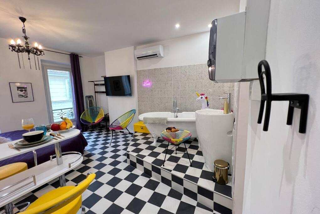 Photo of Livingroom in Le Camas