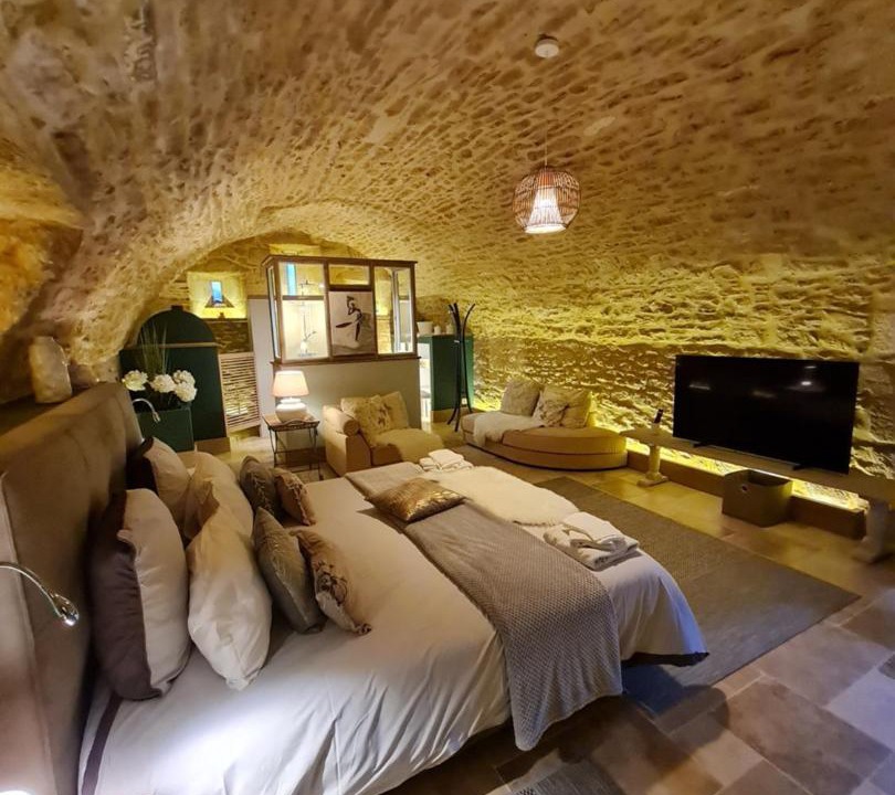 Photo of Livingroom in Sainte-Nathalene