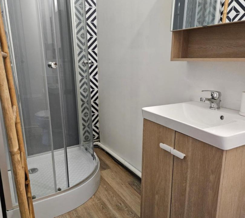 Photo of Bathroom in Beziers City Centre
