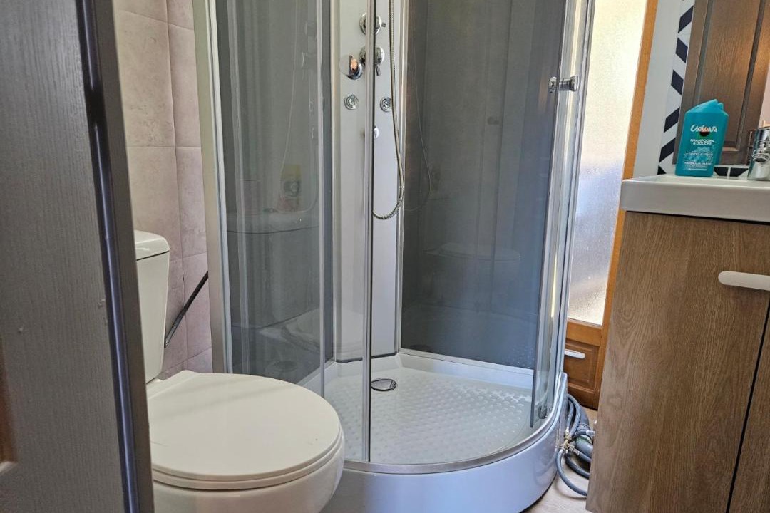Photo of Bathroom in Beziers City Centre