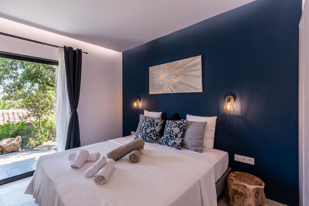 Photo of Bedroom in Lecci