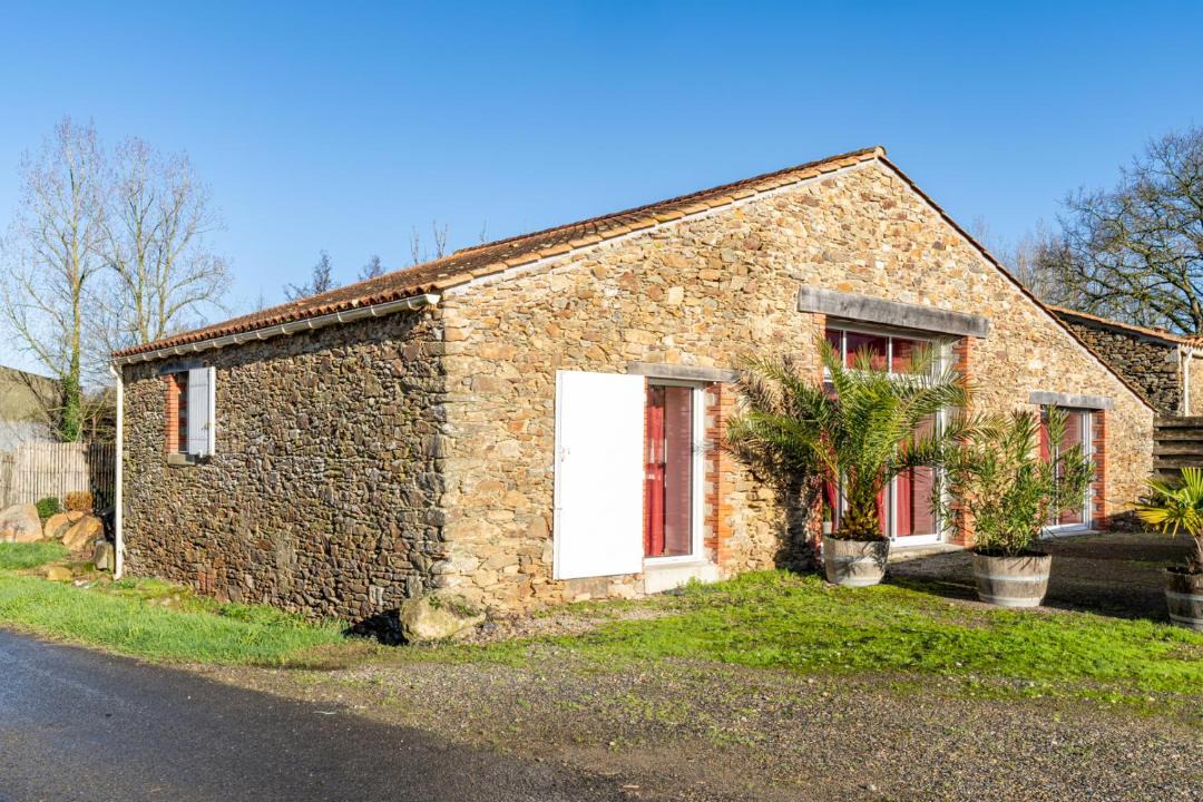Photo of Others in Saint-Julien-des-Landes