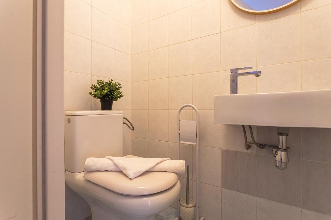 Photo of Bathroom in Cannes City Centre