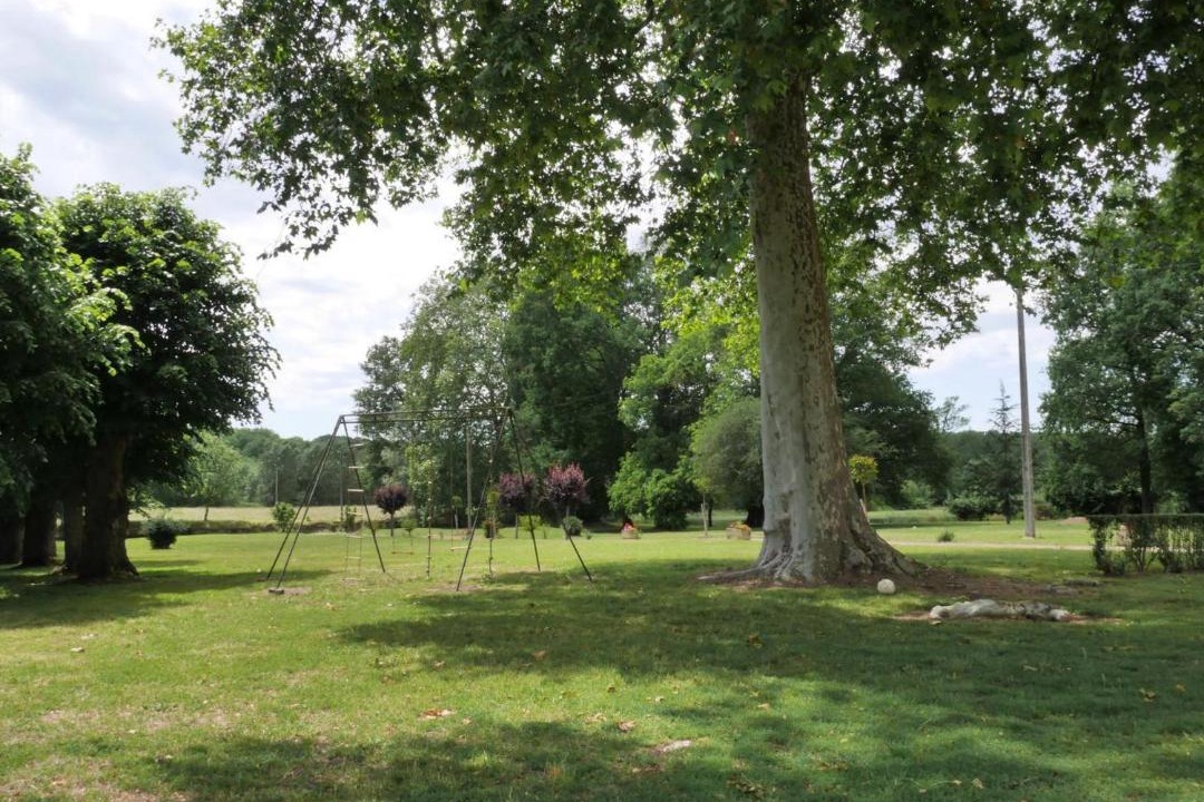 Photo of Others in Meusnes