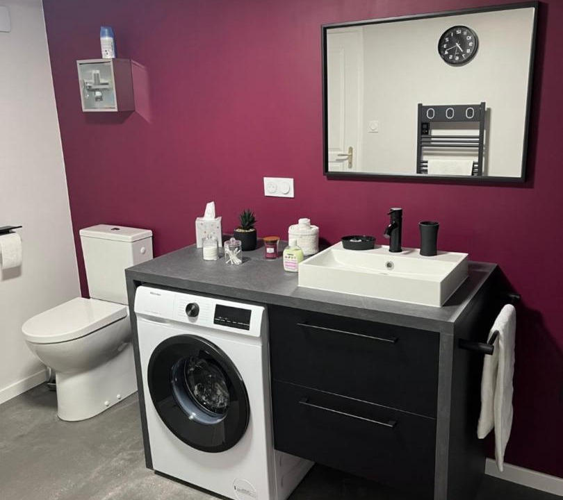 Photo of Bathroom in Vernaison