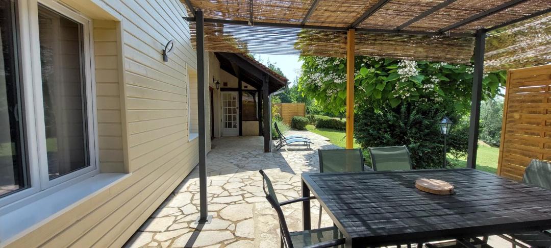 Photo of Patio Balcony in Saint-Andre-dAllas