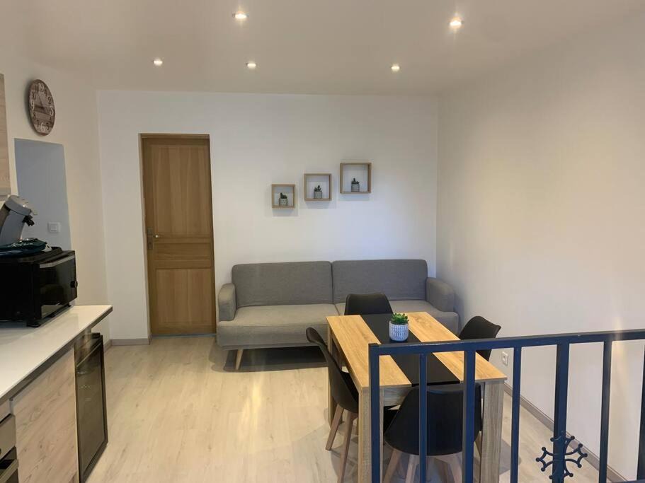 Photo of Livingroom in Quarante
