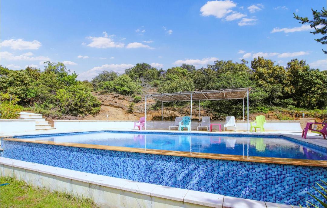 Photo of Outdoor in Rousset-les-Vignes