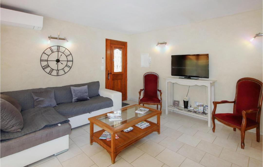 Photo of Livingroom in Rousset-les-Vignes