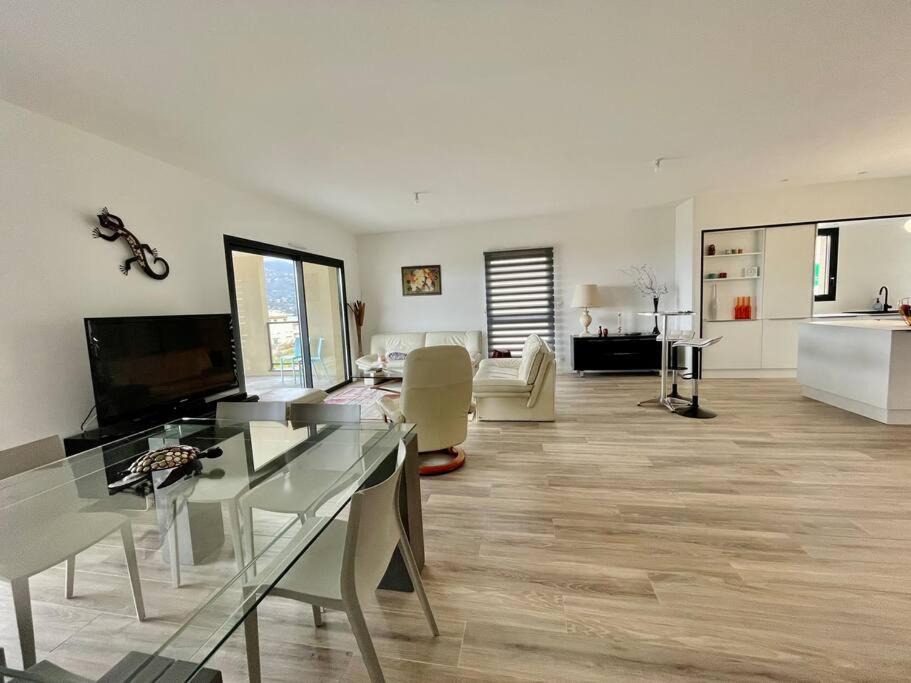 Photo of Livingroom in Propriano