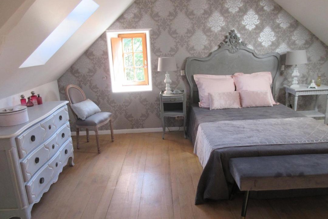 Photo of Bedroom in Calmont