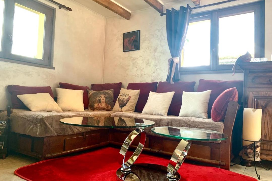 Photo of Livingroom in Bois-Normand-Pres-Lyre