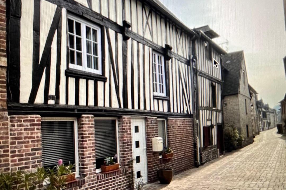 Photo of Buildings in Villequier