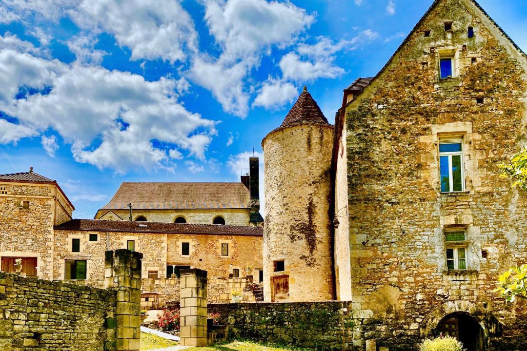 Photo of Buildings in Berbiguieres