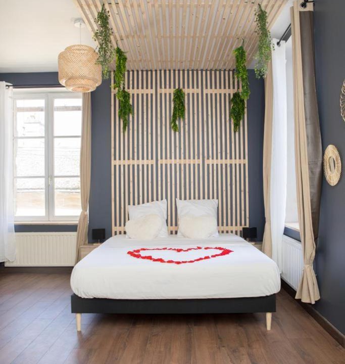 Photo of Bedroom in Soissons