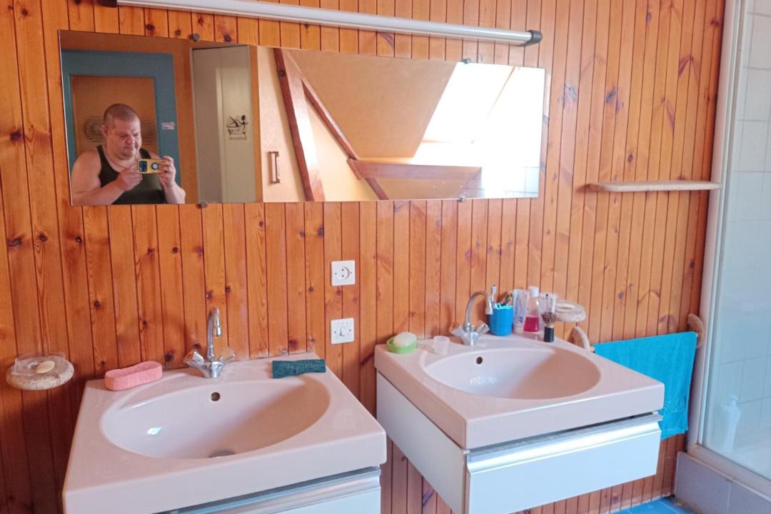 Photo of Bathroom in Fruges