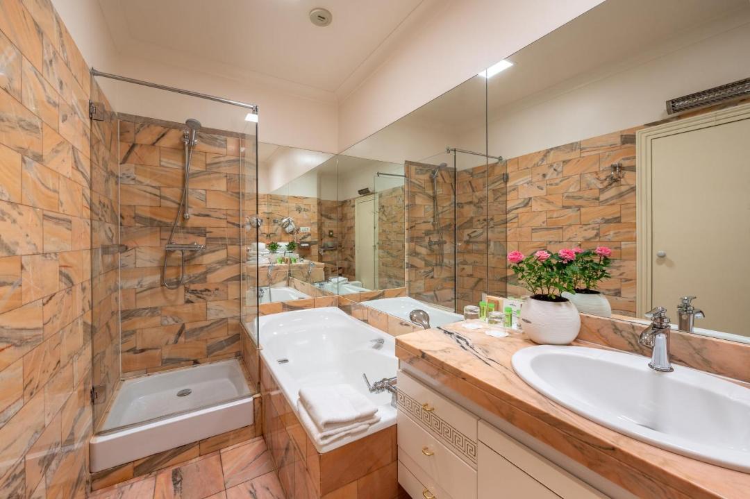 Photo of Bathroom in Reims City Centre