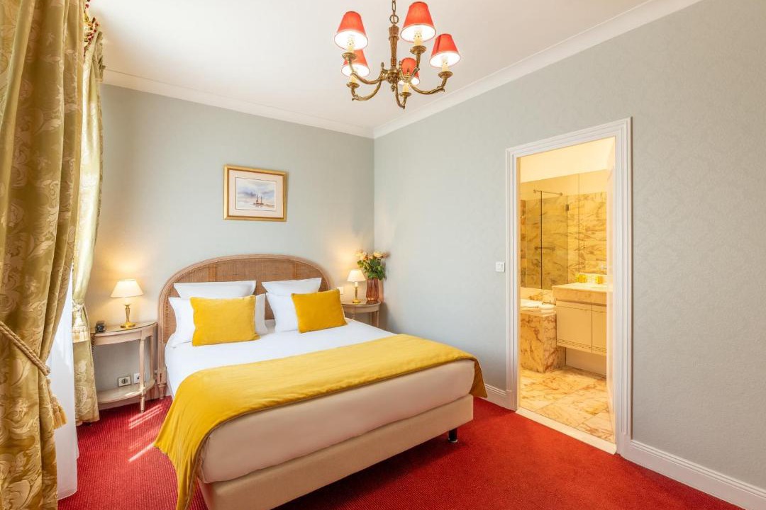 Photo of Bedroom in Reims City Centre