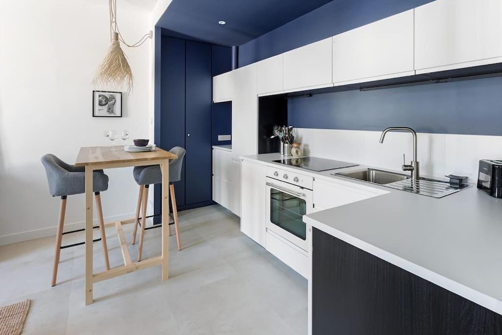 Photo of Kitchen in Republique - Les Ponts