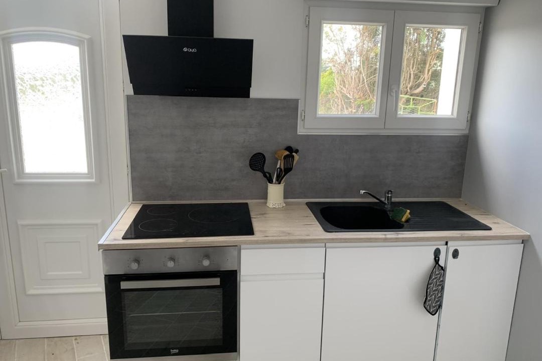 Photo of Kitchen in Port-des-Barques