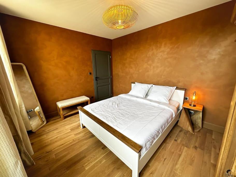 Photo of Bedroom in Limetz-Villez