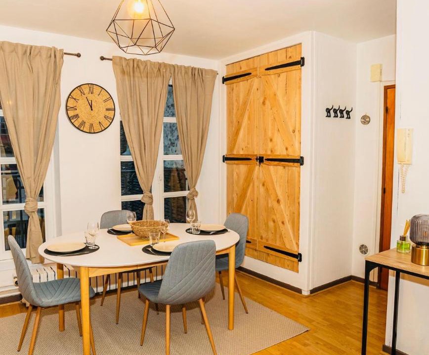 Photo of Livingroom in Laon