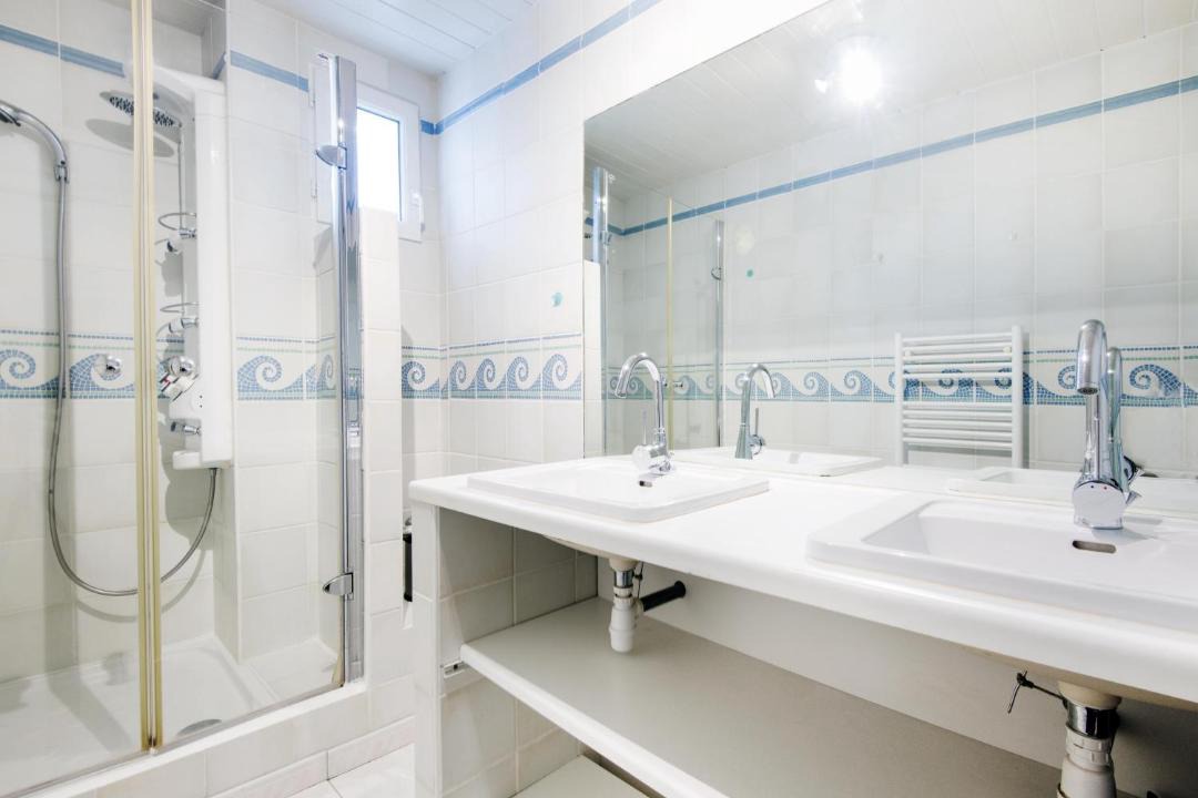 Photo of Bathroom in Rivedoux-Plage