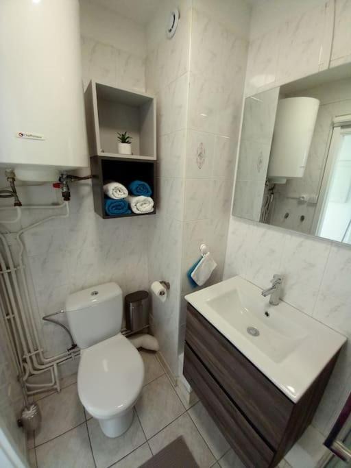 Photo of Bathroom in Anatole France