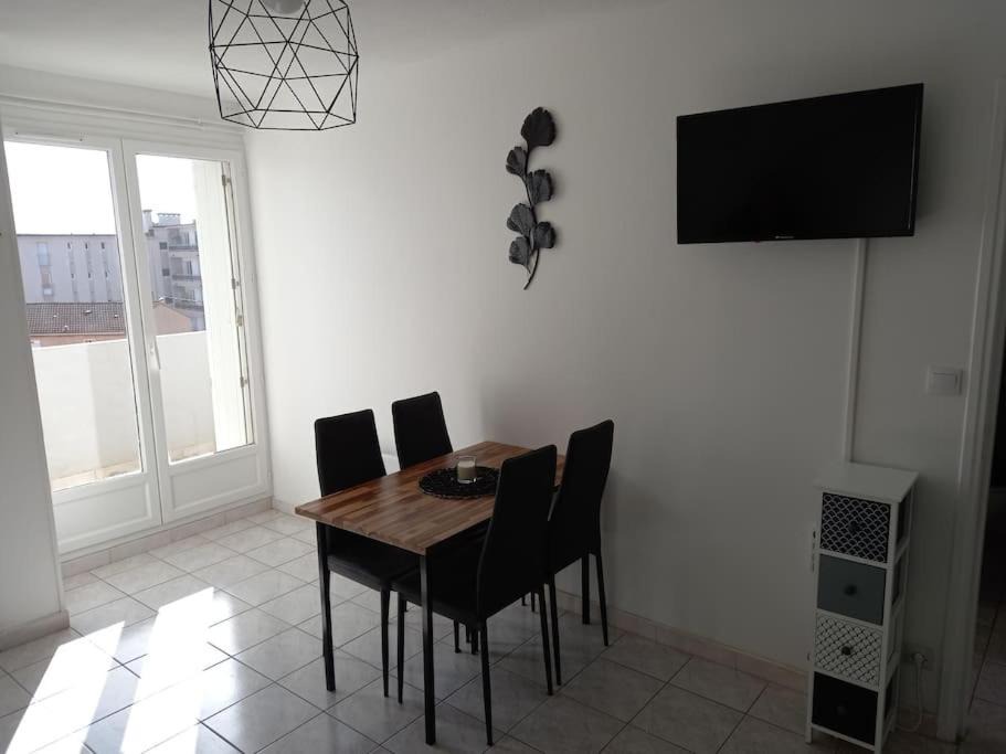 Photo of Livingroom in Anatole France