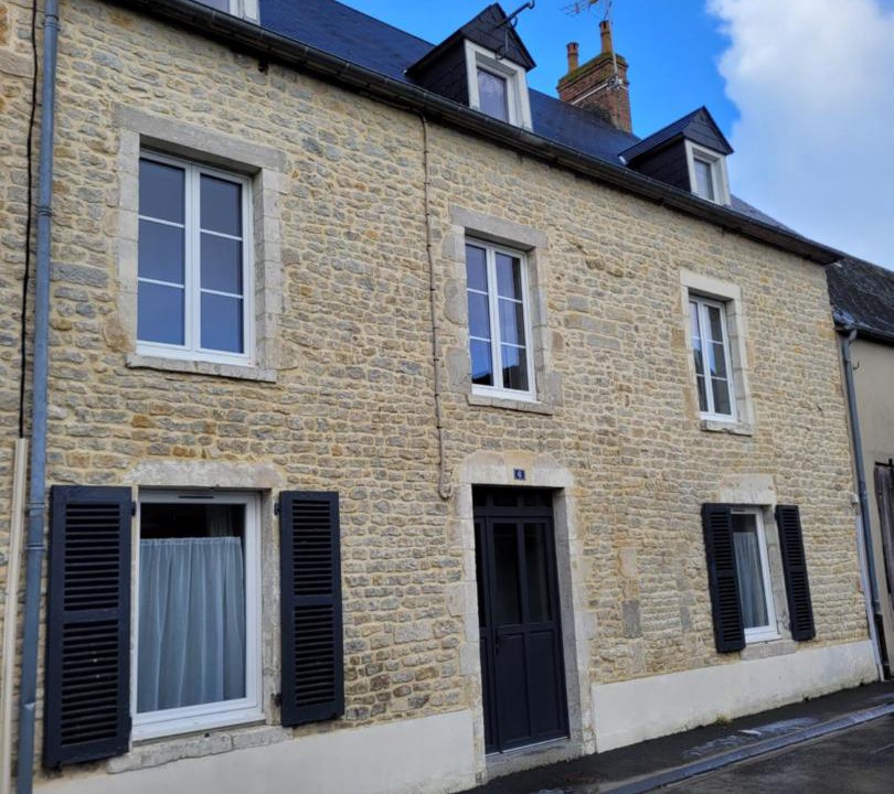 Photo of Buildings in Sainte-Mere-Eglise