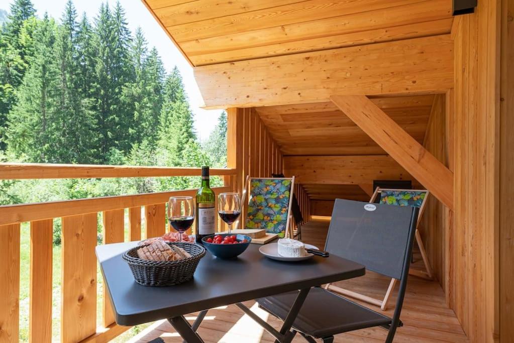 Photo of Patio Balcony in Les Prodains