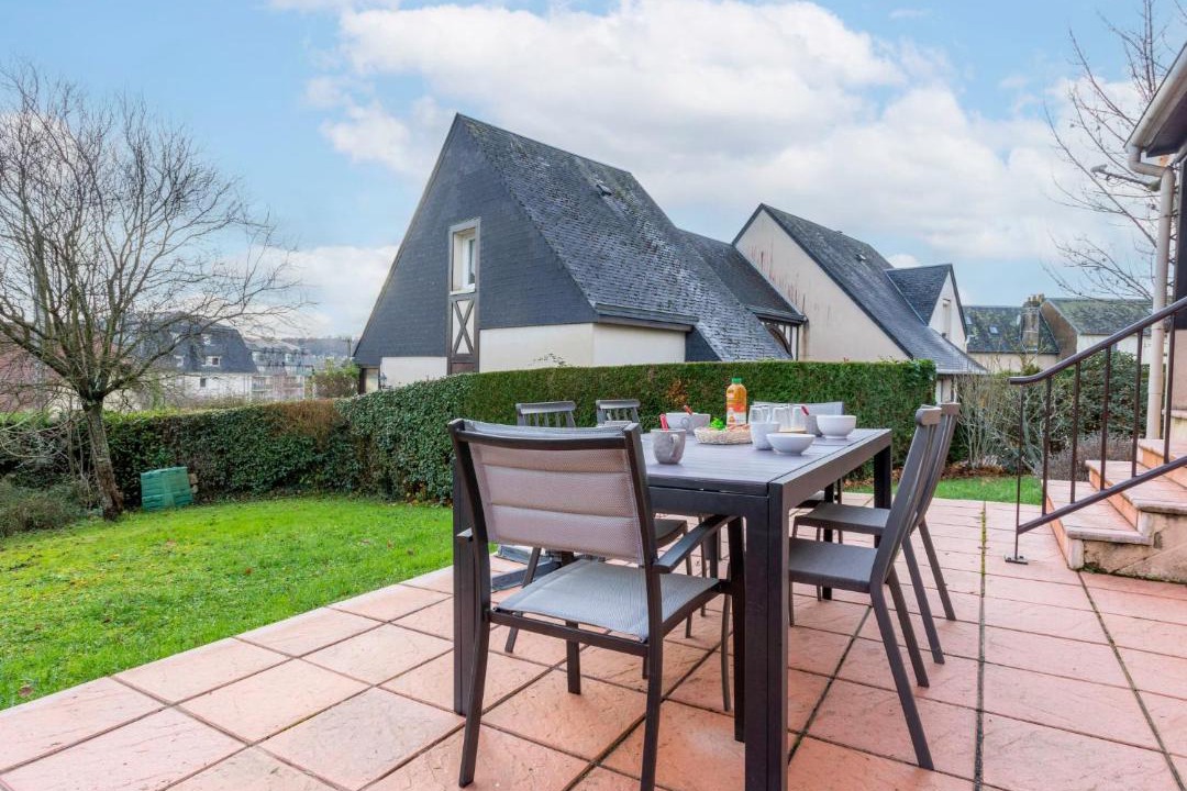 Photo of Patio Balcony in Touques