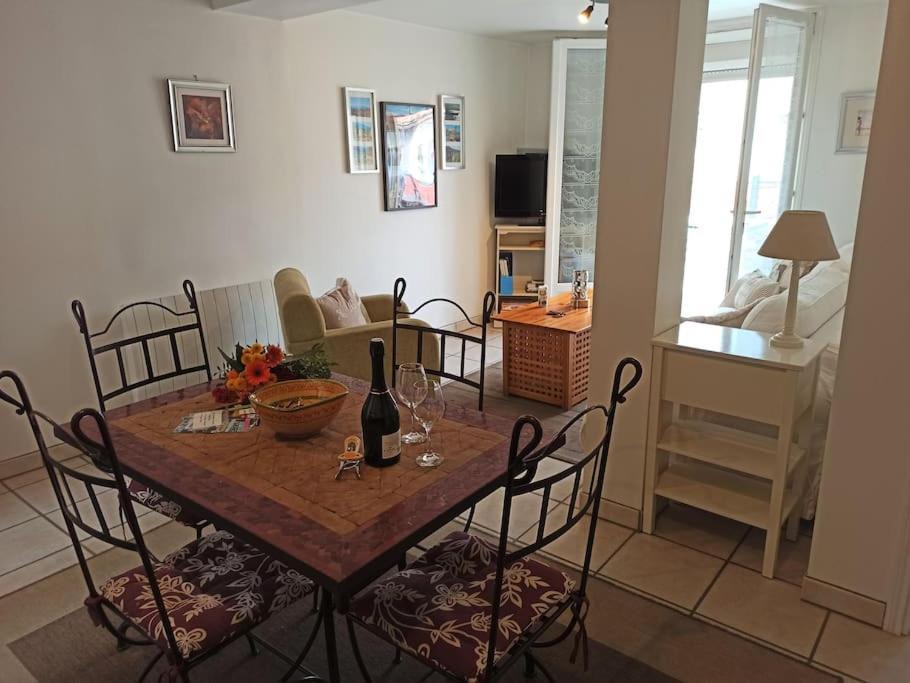 Photo of Livingroom in Ria-Sirach