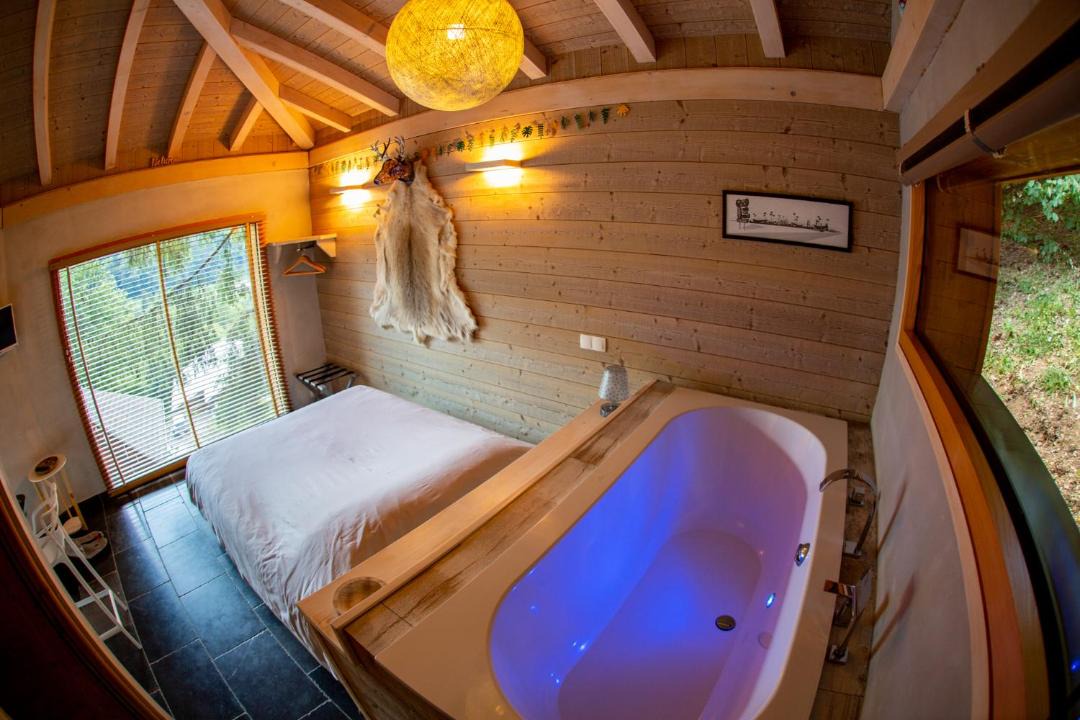 Photo of Bedroom in Saint-Jean-dʼAulps