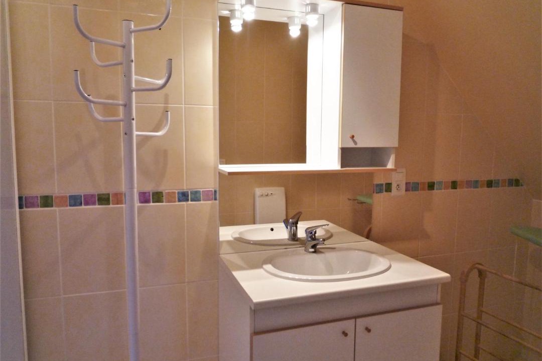 Photo of Bathroom in Scrignac