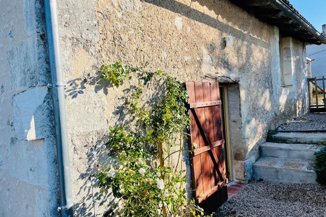 Photo of Buildings in Riberac