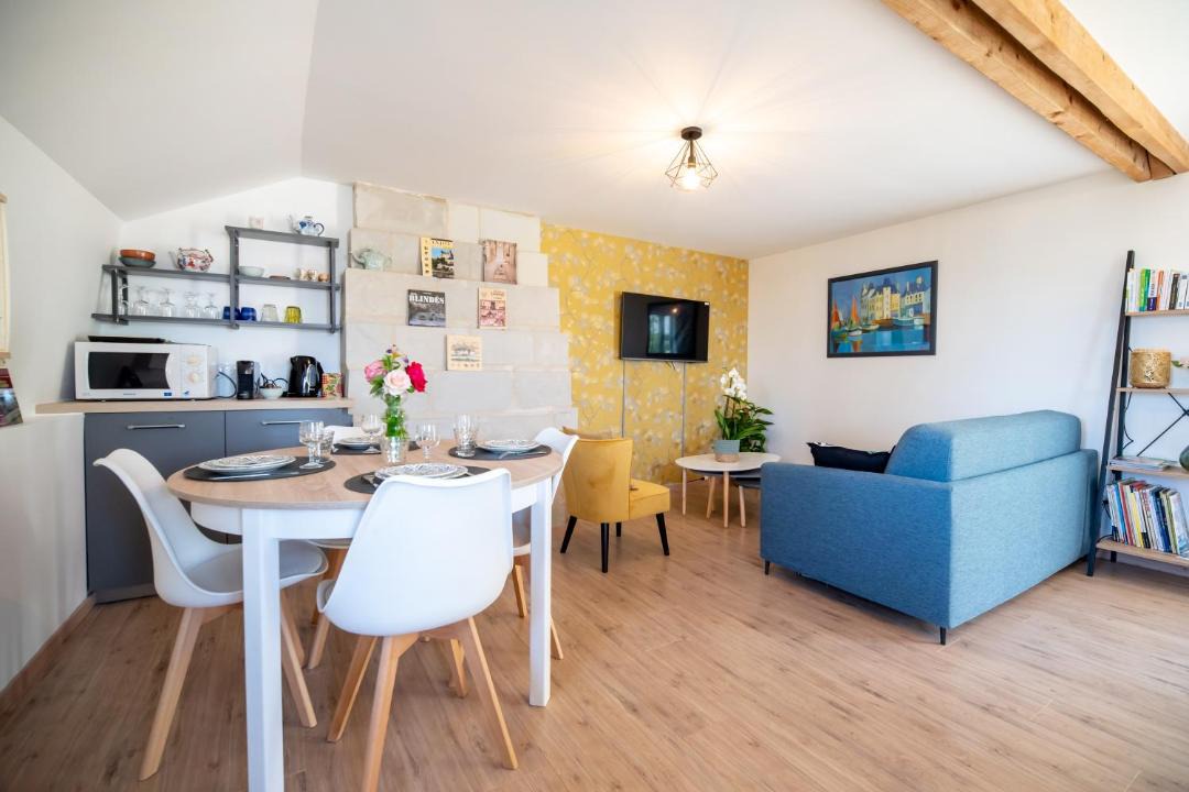 Photo of Others in Chenehutte-Treves-Cunault