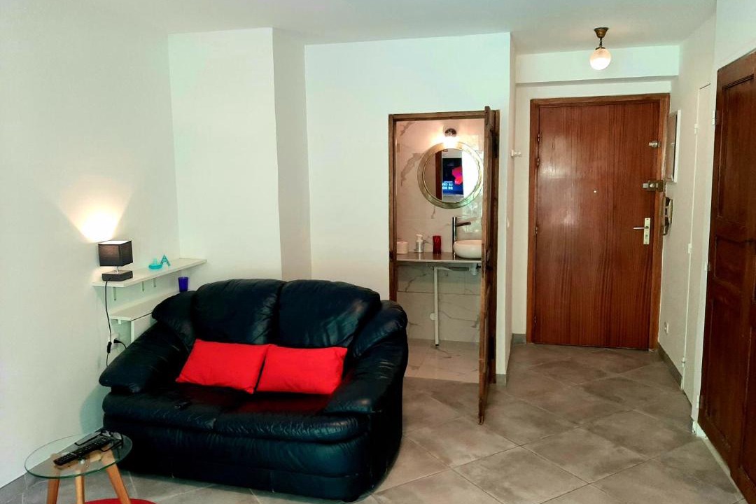 Photo of Livingroom in Hyeres City Centre