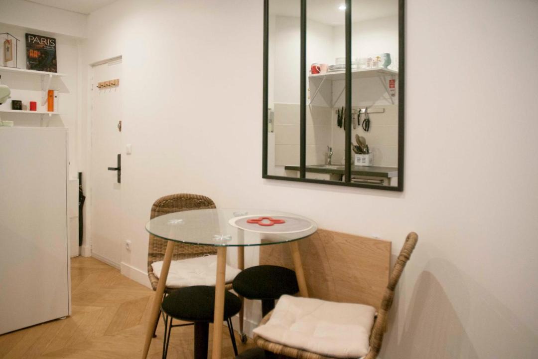 Photo of Livingroom in 18th Arrondissement