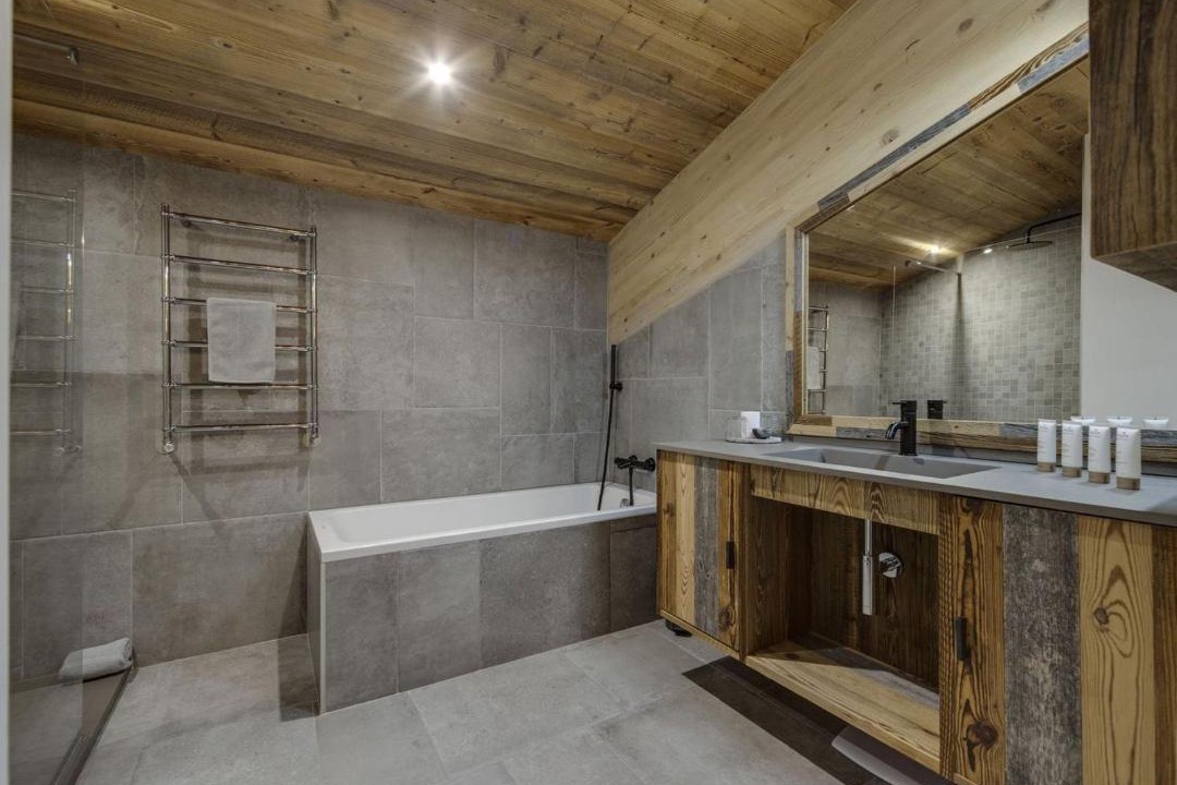 Photo of Bathroom in Tignes le Lac