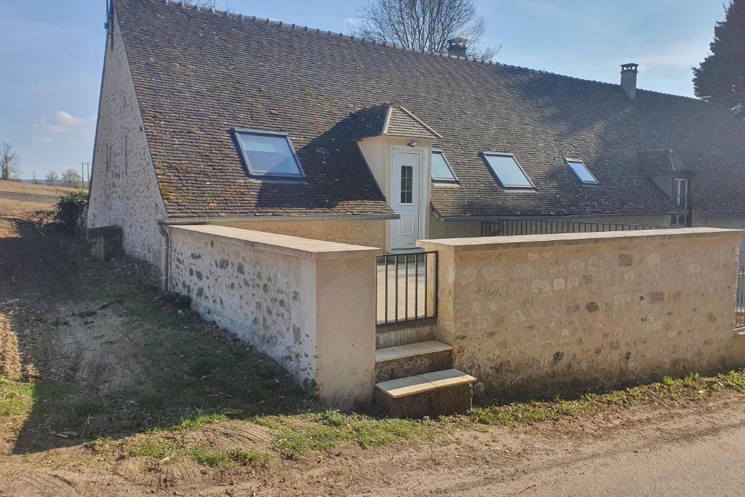 Photo of Buildings in Gisors