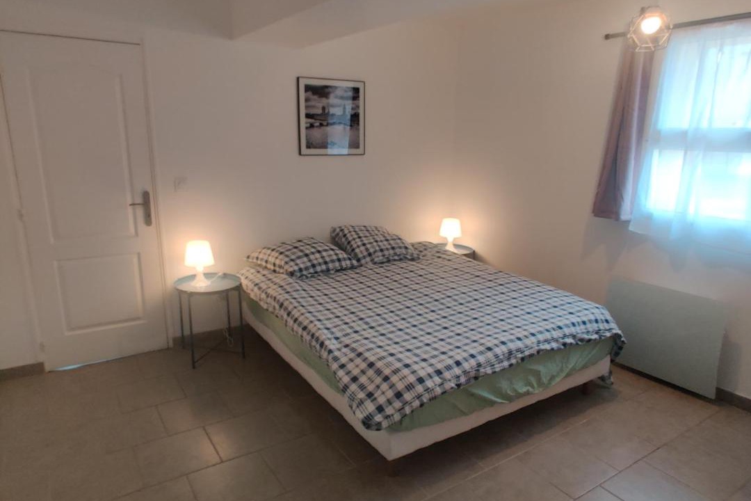 Photo of Bedroom in Corquilleroy