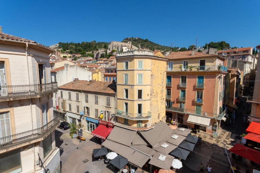 Photo of Others in Hyeres City Centre