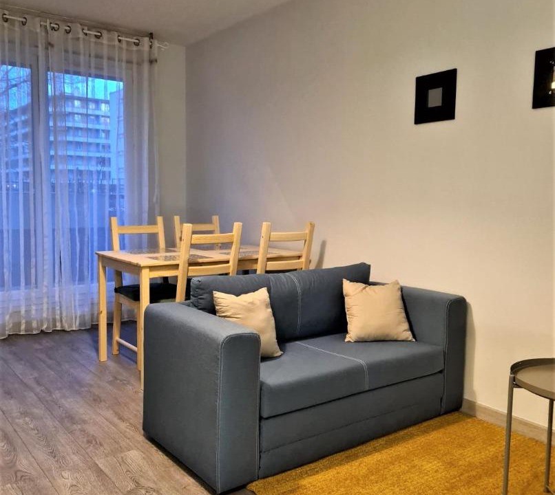 Photo of Livingroom in Charpennes - Charmettes
