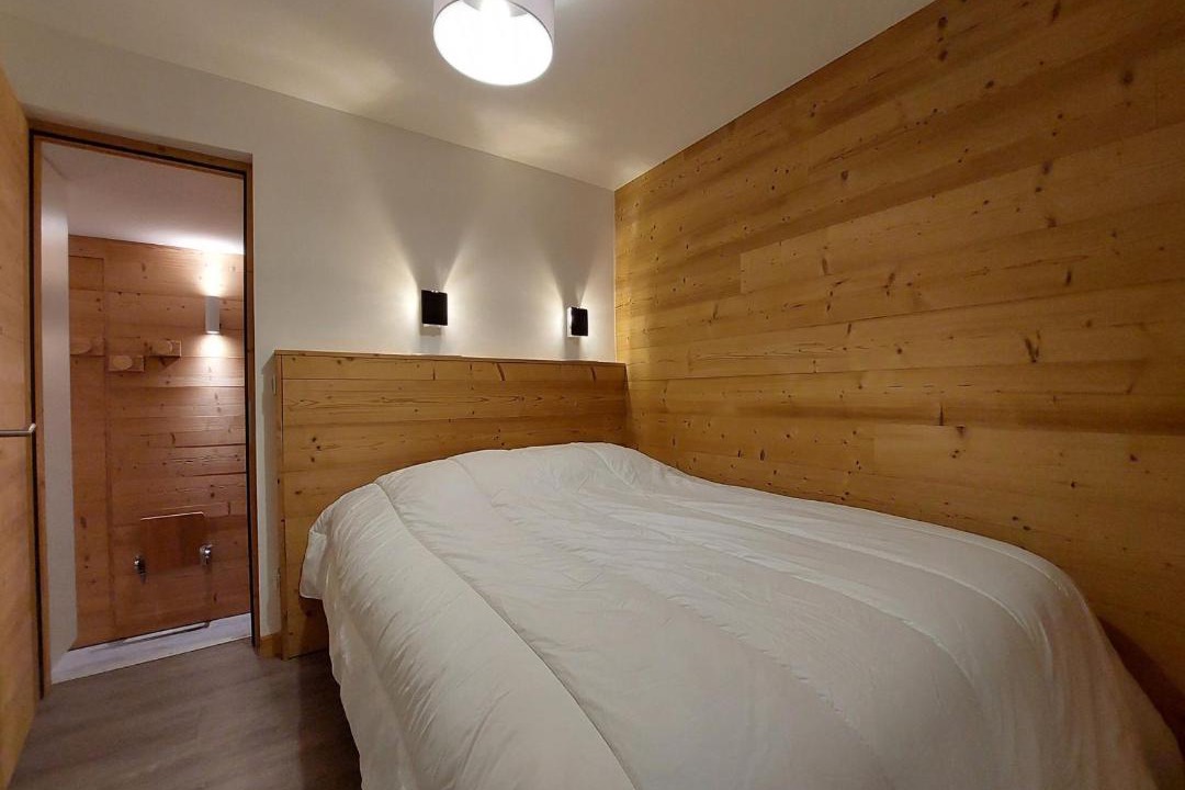 Photo of Bedroom in Arc-1800
