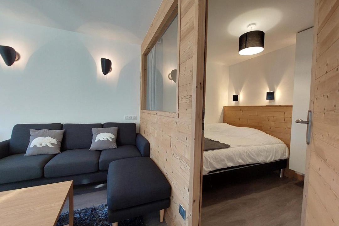 Photo of Bedroom in Arc-1800