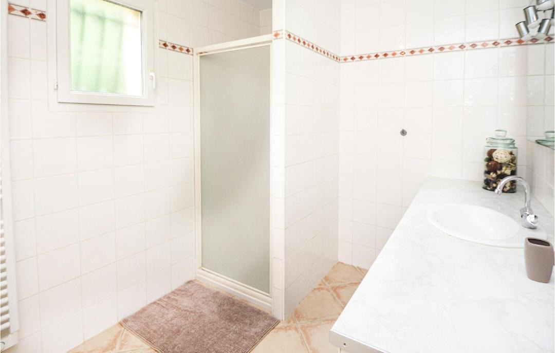 Photo of Bathroom in Bordezac
