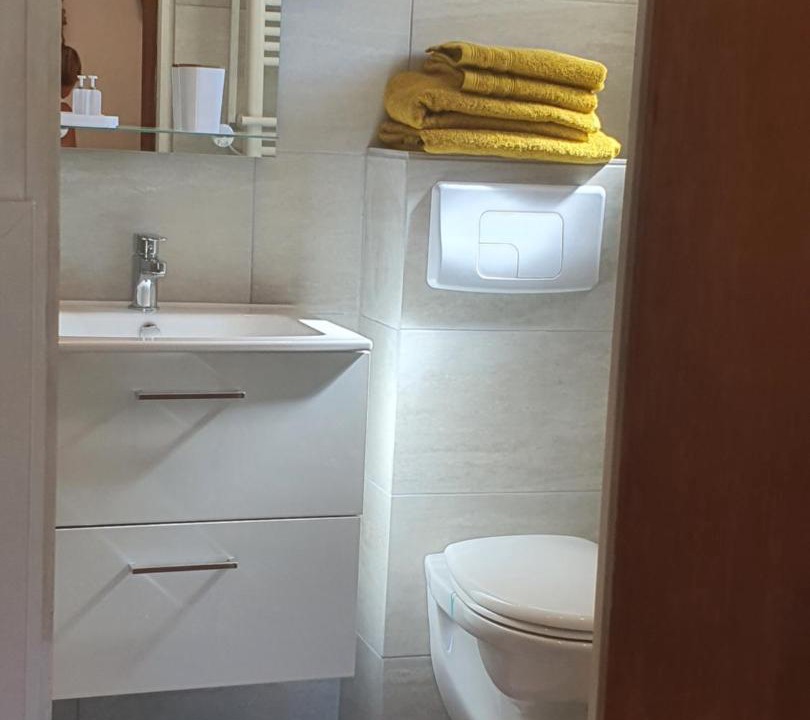 Photo of Bathroom in Arles