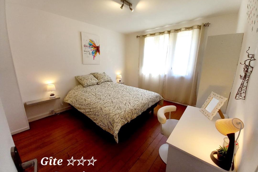 Photo of Bedroom in Fecamp